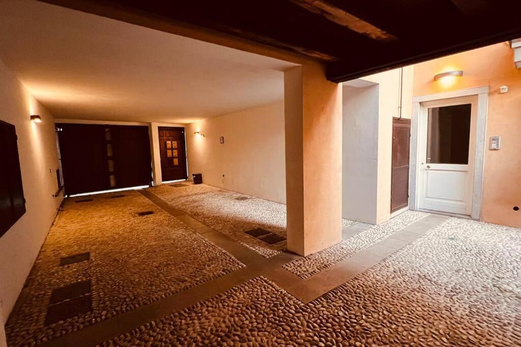 Private Luxury Apartment Удине Екстериор снимка